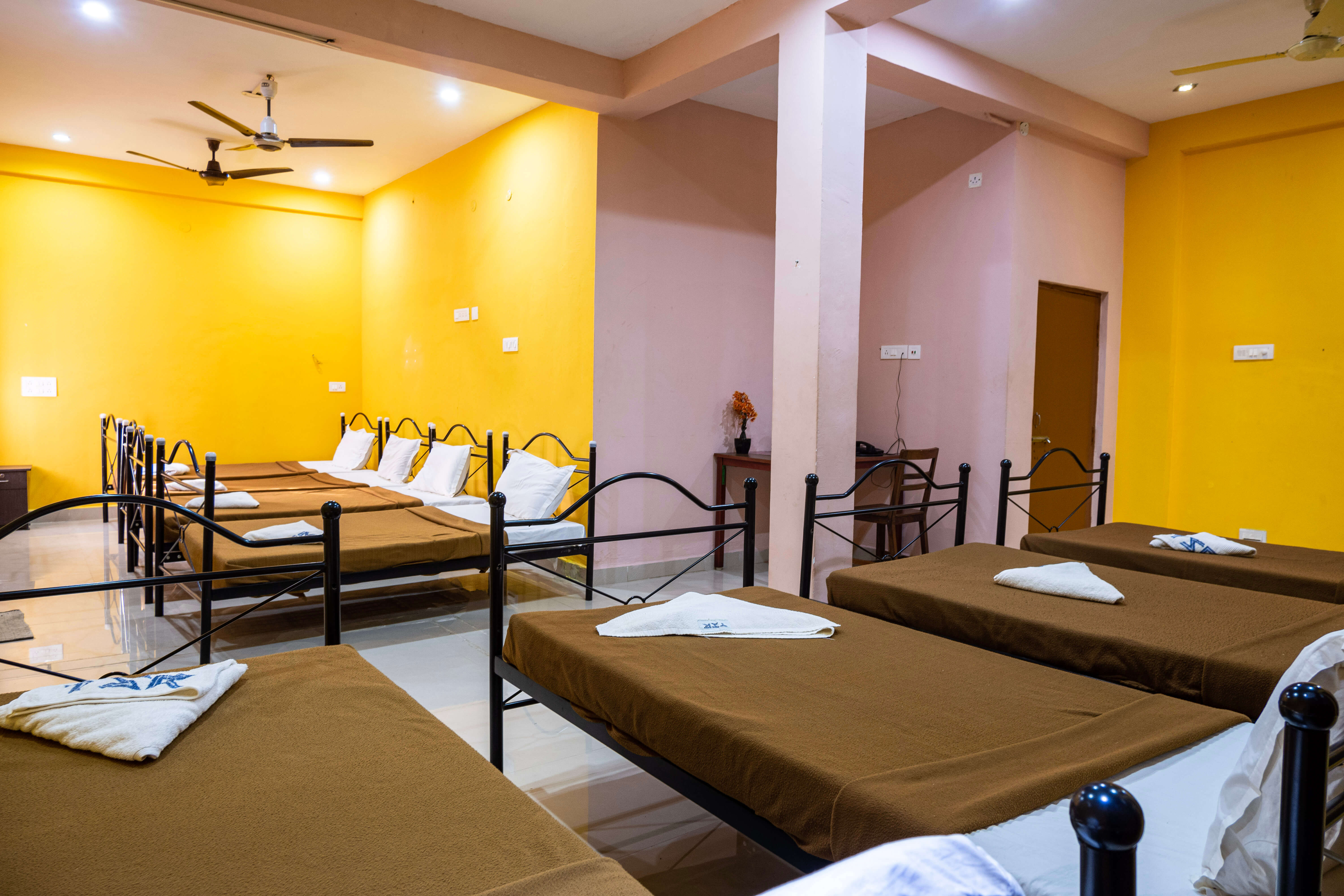 Dormitory Room - TouchStone Resorts